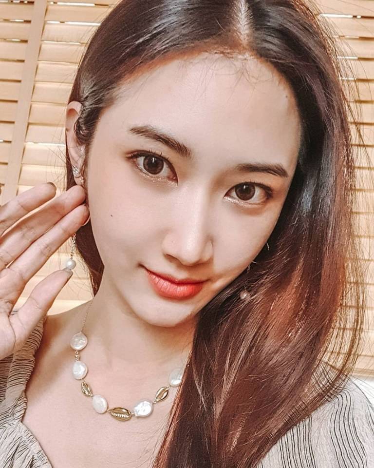ยีนส์ เกวลิน เรื่อง มัจฉาอันดา