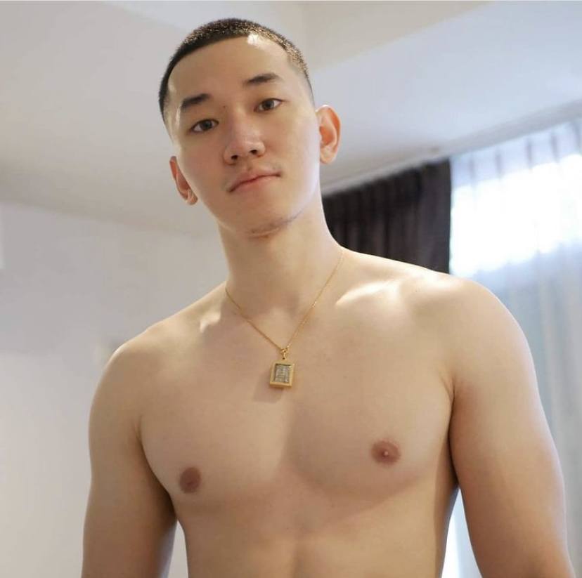 ผู้ชาย นมสวย {16}