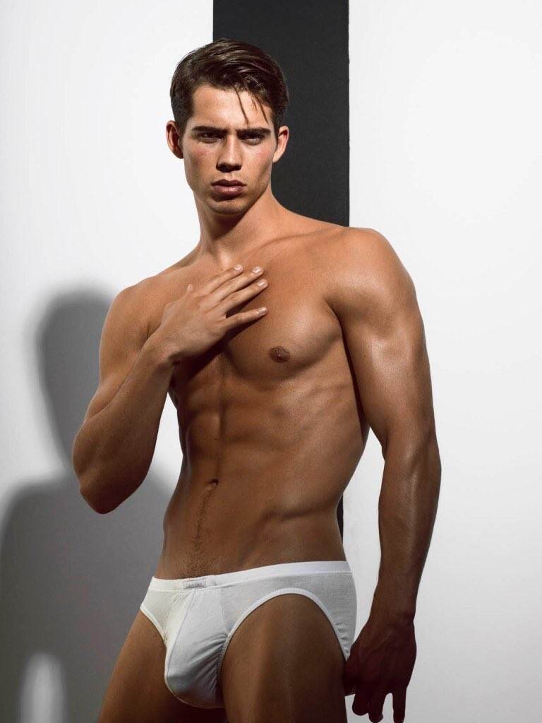 Hot men in underwear 495