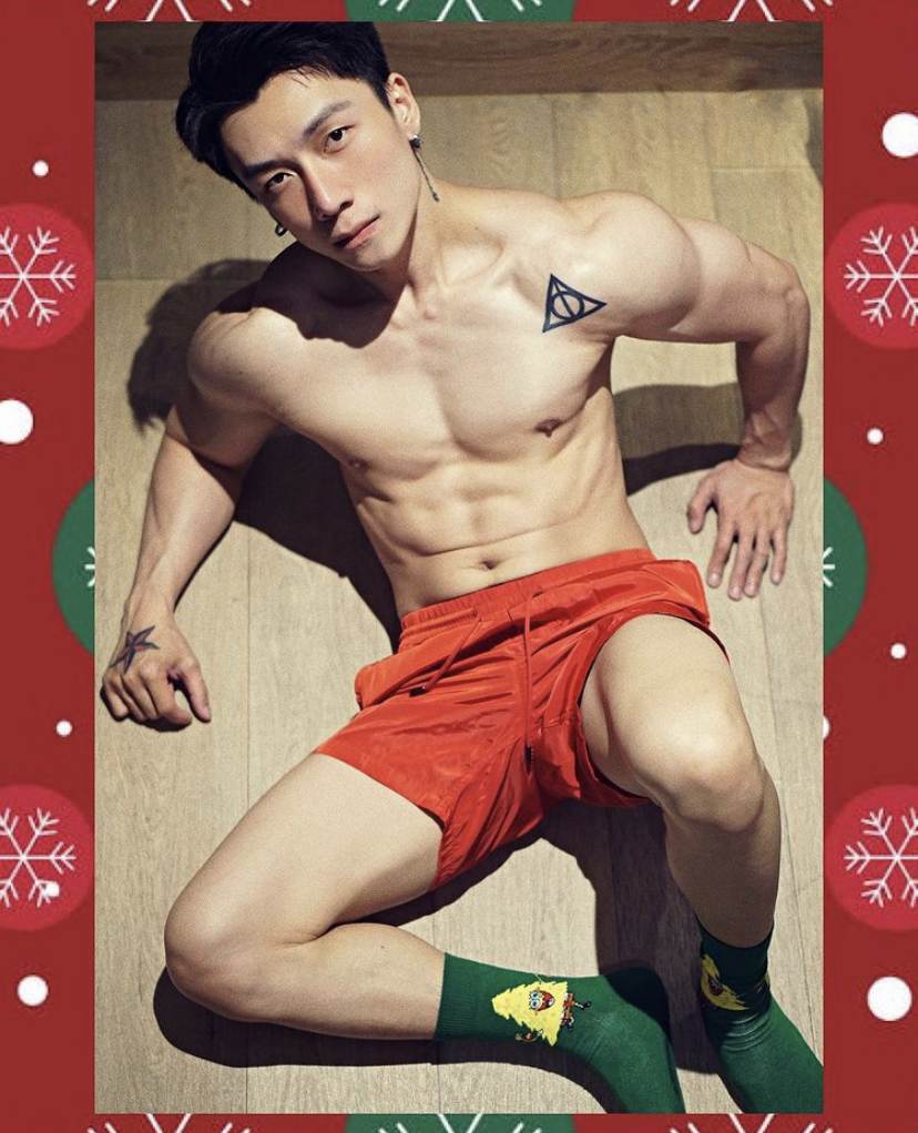 หนุ่มหล่อคริสมาสต์