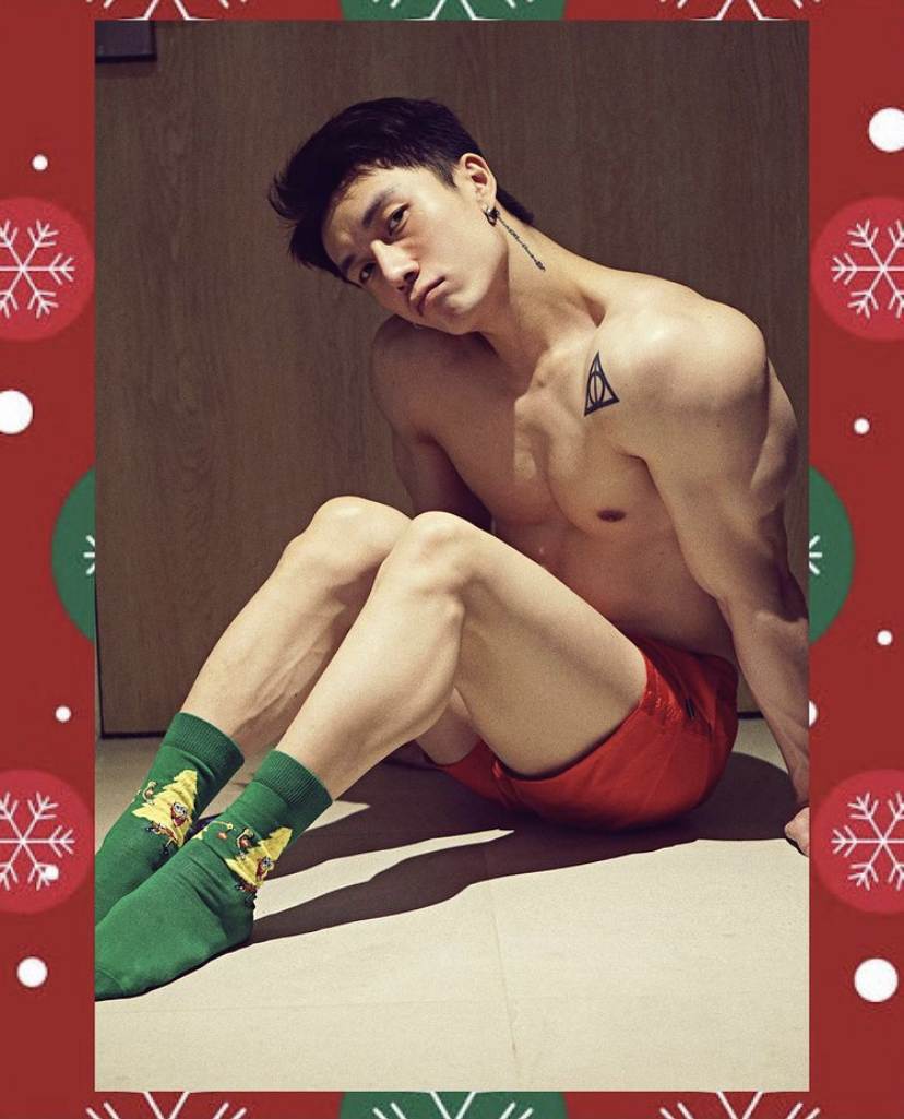 หนุ่มหล่อคริสมาสต์