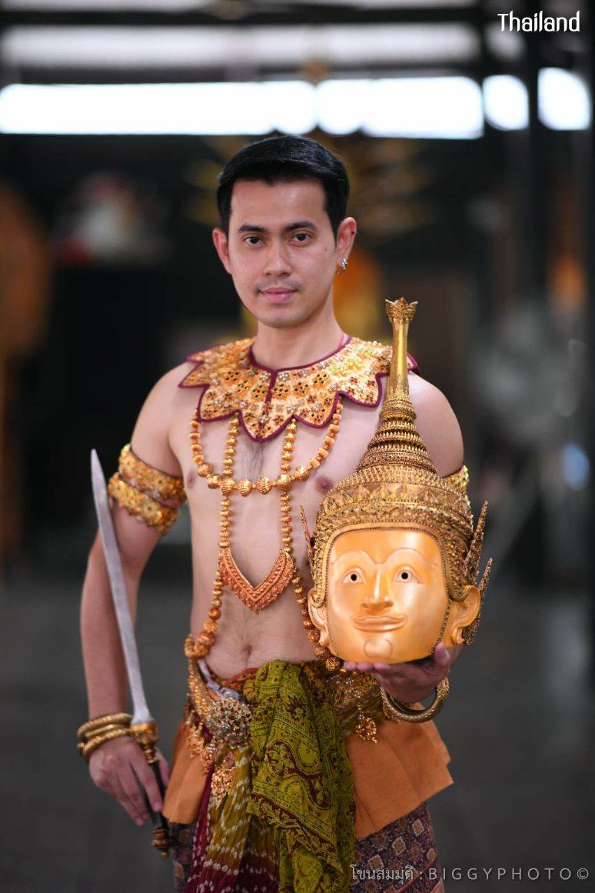 THAILAND 🇹🇭 | Khon masked dance drama in Ayutthaya Era. โขนสมมุติอยุธยา (ตอนสำมนักขาหาคู่)