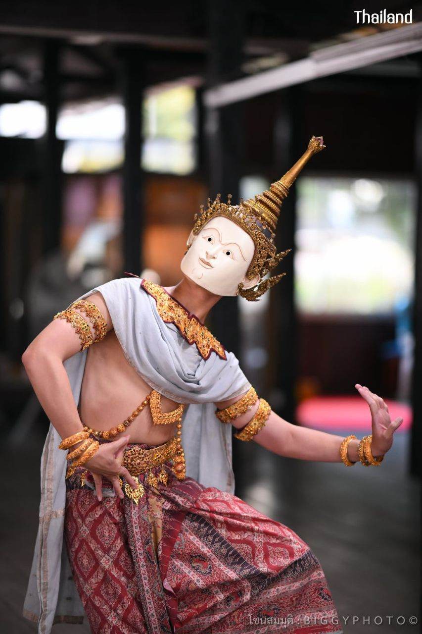 THAILAND 🇹🇭 | Khon masked dance drama in Ayutthaya Era. โขนสมมุติอยุธยา (ตอนสำมนักขาหาคู่)