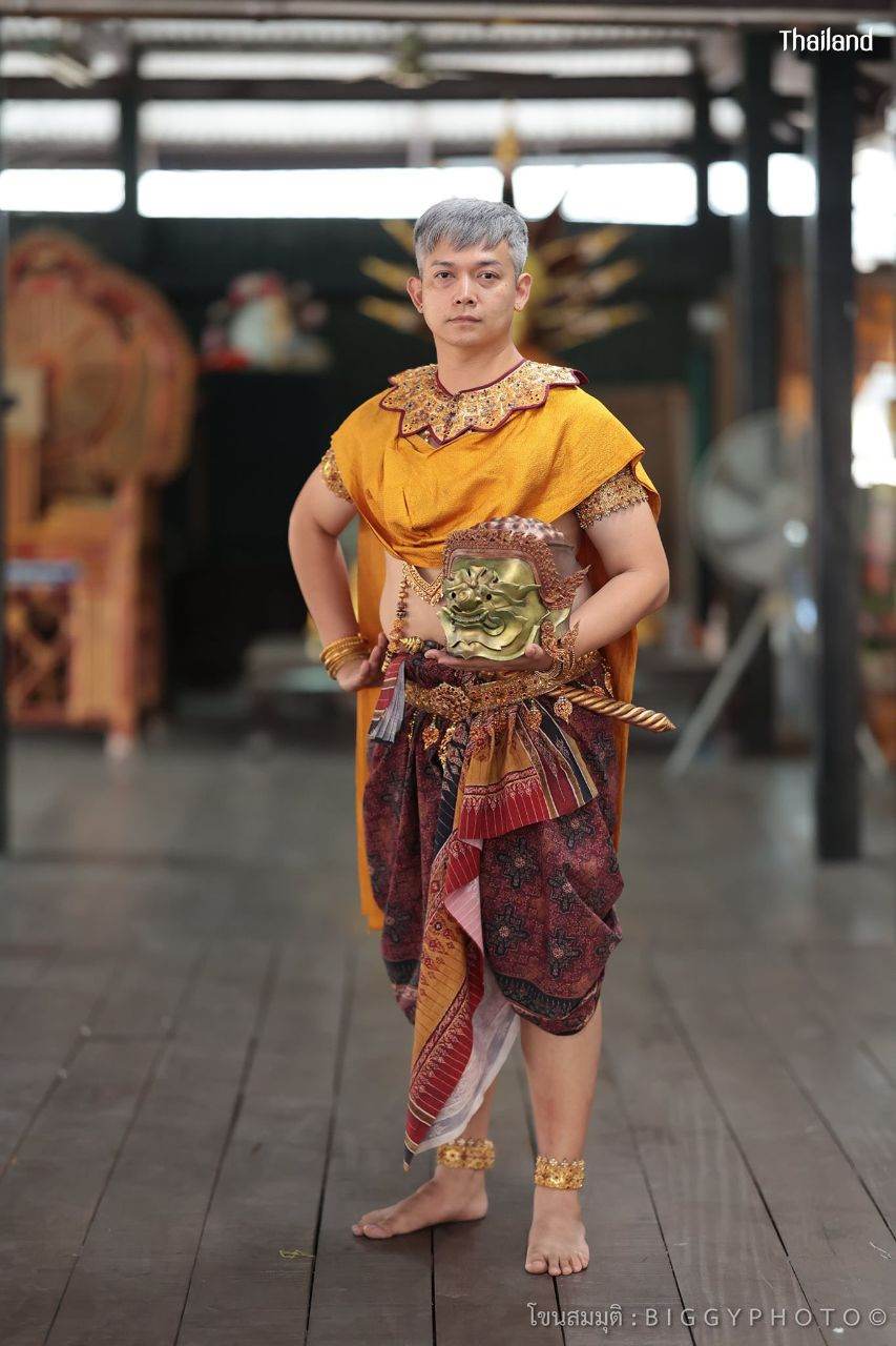 THAILAND 🇹🇭 | Khon masked dance drama in Ayutthaya Era. โขนสมมุติอยุธยา (ตอนสำมนักขาหาคู่)