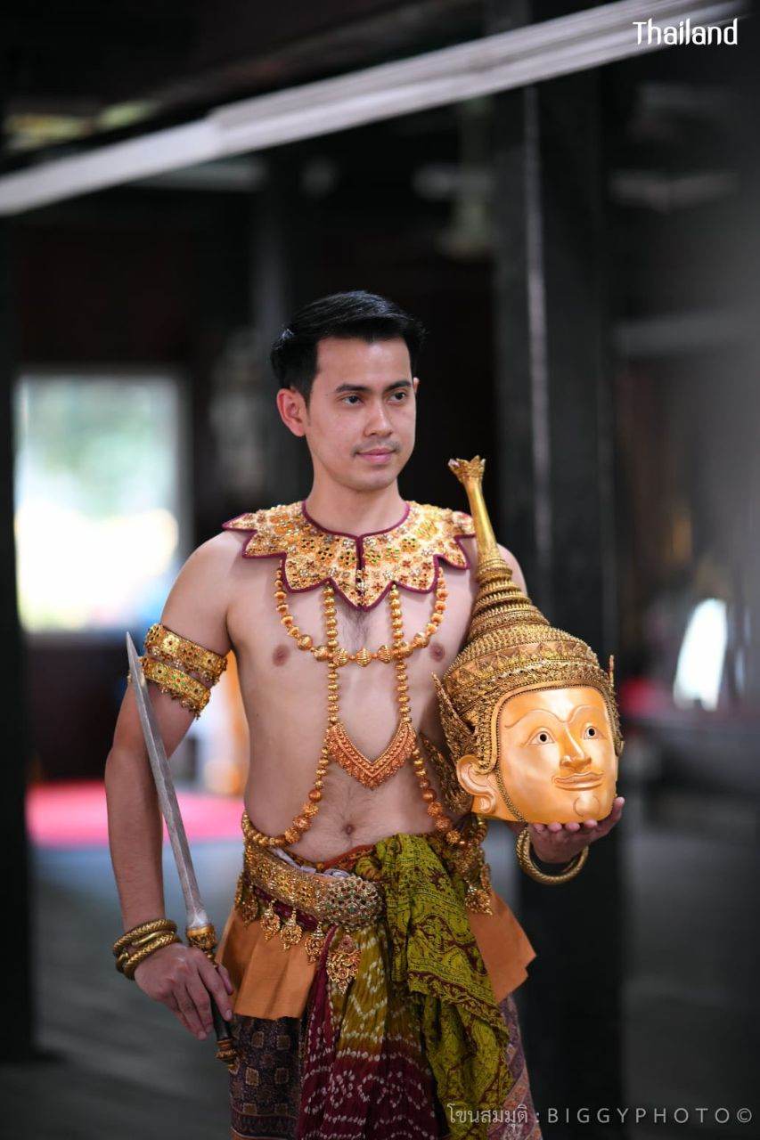 THAILAND 🇹🇭 | Khon masked dance drama in Ayutthaya Era. โขนสมมุติอยุธยา (ตอนสำมนักขาหาคู่)