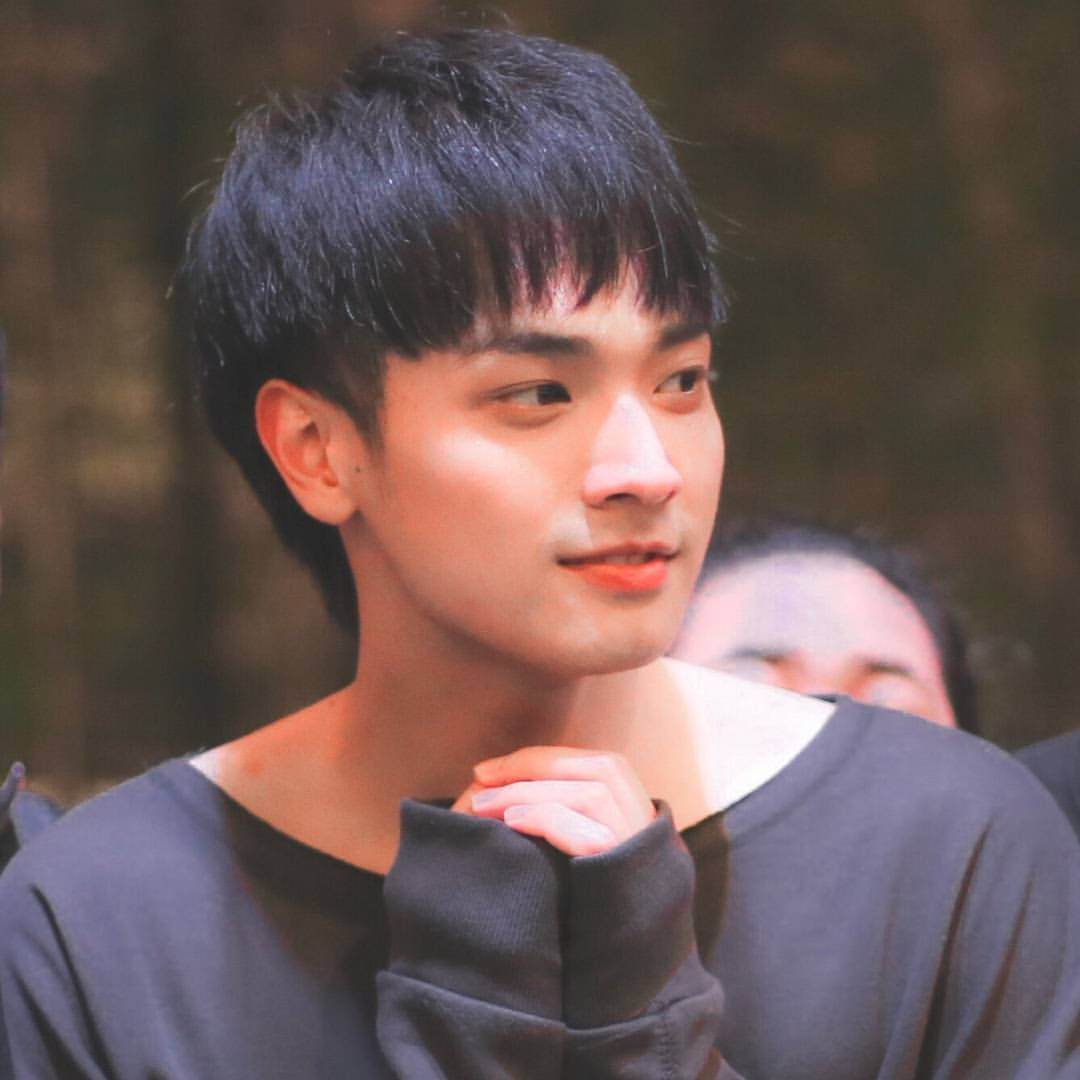 โอบนิธิ วิวรรธนวรางค์