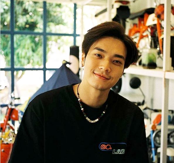 โอบนิธิ วิวรรธนวรางค์