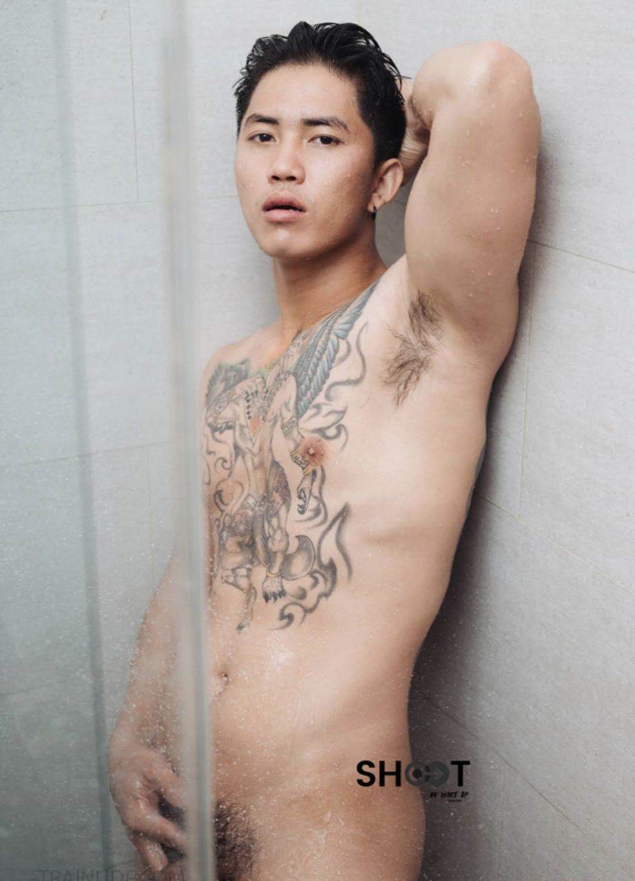 หนุ่มหล่อขึ้นปก 925.3