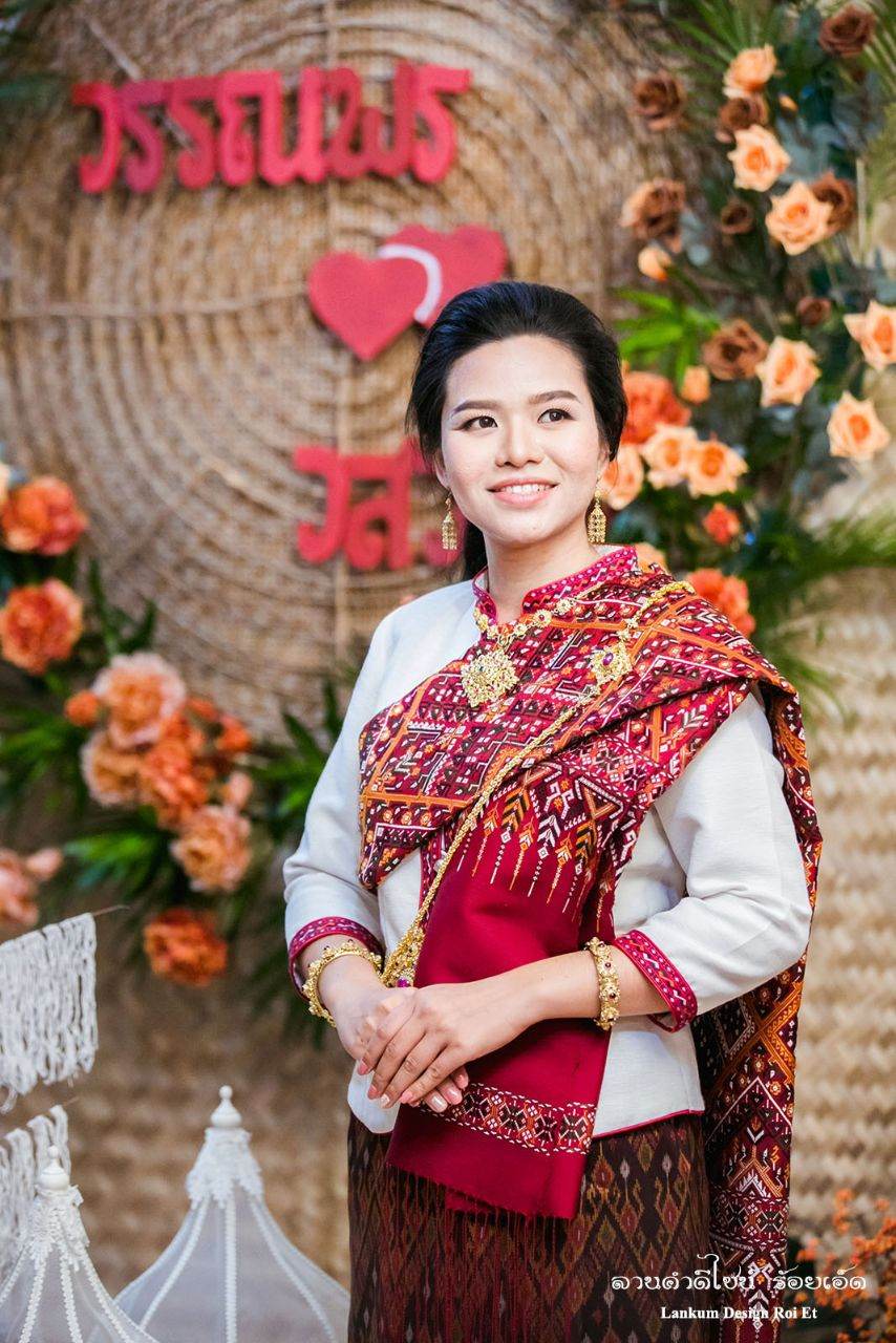 THAILAND 🇹🇭 | งานแต่งงานอีสาน(งานกินดอง) ในธีม... ชุดผู้ไทย