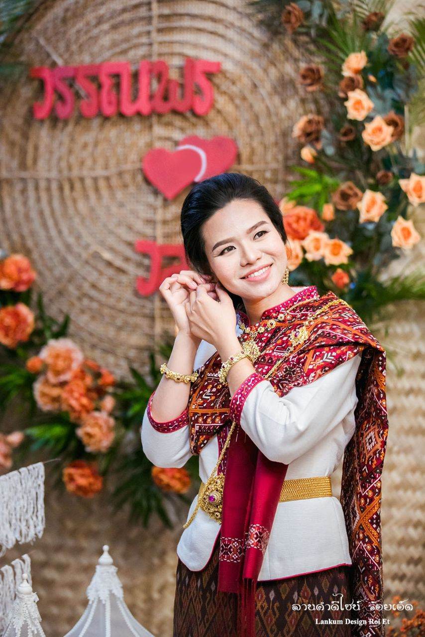 THAILAND 🇹🇭 | งานแต่งงานอีสาน(งานกินดอง) ในธีม... ชุดผู้ไทย