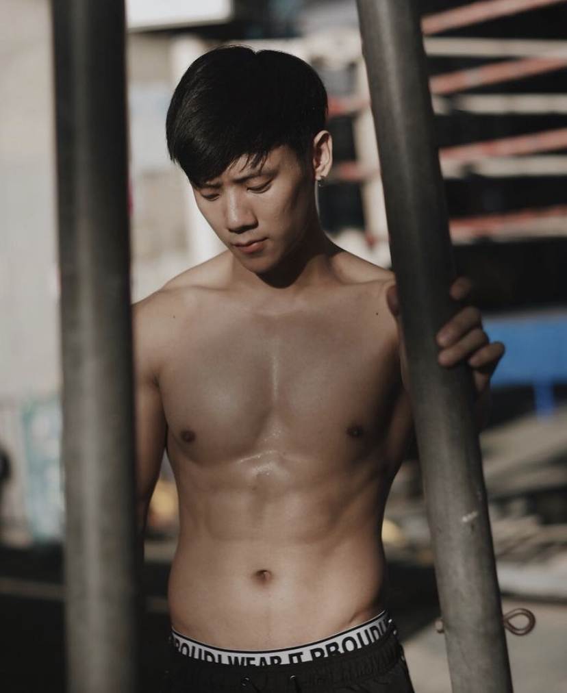 ถอดโชว์เรือนร่าง 2690 (สวัสดีปีใหม่ 2564/2021)