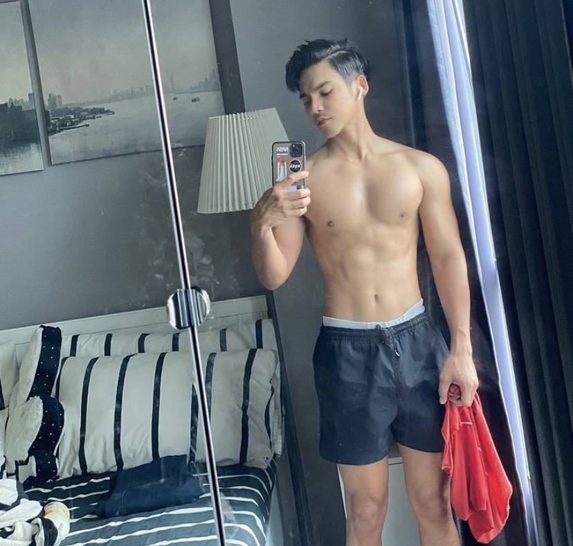 ถอดโชว์เรือนร่าง 2690 (สวัสดีปีใหม่ 2564/2021)