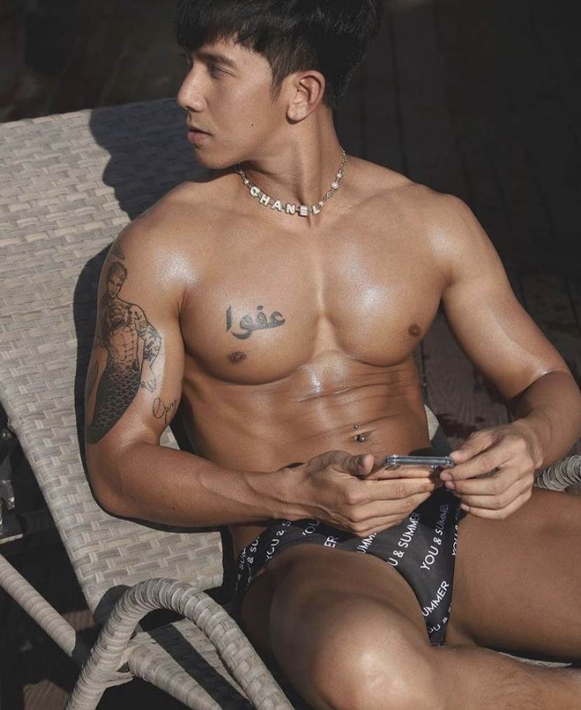 ถอดโชว์เรือนร่าง 2691 (สวัสดีปีใหม่ 2564/2021)