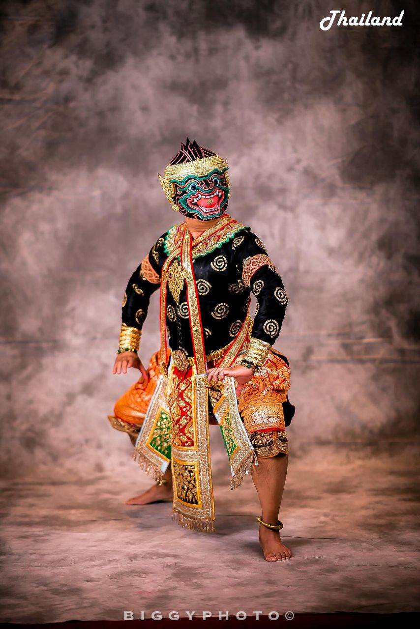 THAILAND 🇹🇭 | นิลพัท ลิงดำกำแหง, "โขน" Khon masked dance drama in Thailand