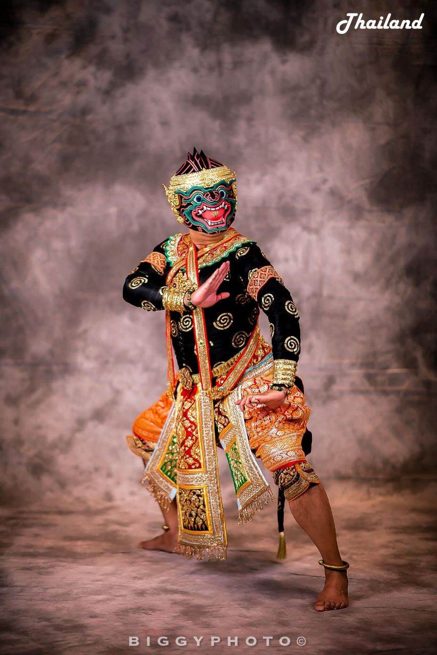 THAILAND 🇹🇭 | นิลพัท ลิงดำกำแหง, "โขน" Khon masked dance drama in Thailand