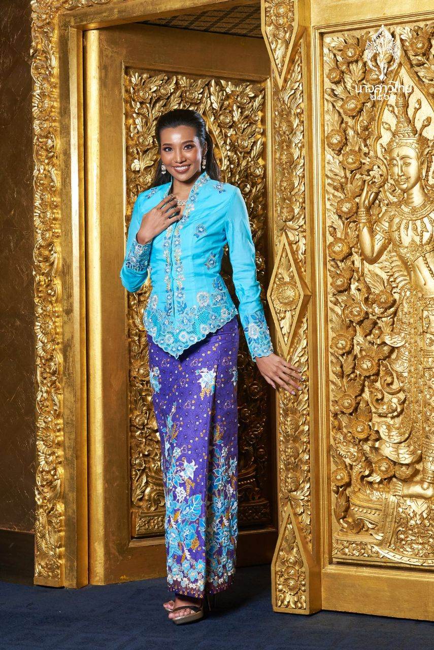 THAILAND 🇹🇭 | ชุดพื้นเมืองภาคใต้ Southern traditional dress, นางสาวไทย - Miss Thailand 2019