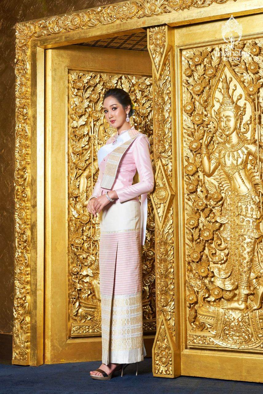 THAILAND 🇹🇭 | ชุดพื้นเมืองภาคเหนือ Northern traditional dress, นางสาวไทย - Miss Thailand 2019