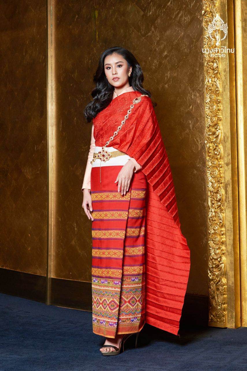 THAILAND 🇹🇭 | ชุดพื้นเมืองภาคเหนือ Northern traditional dress, นางสาวไทย - Miss Thailand 2019