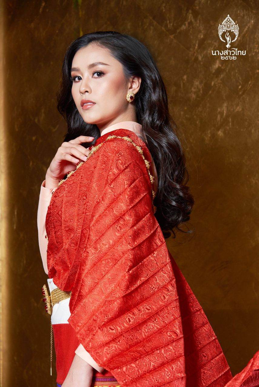 THAILAND 🇹🇭 | ชุดพื้นเมืองภาคเหนือ Northern traditional dress, นางสาวไทย - Miss Thailand 2019