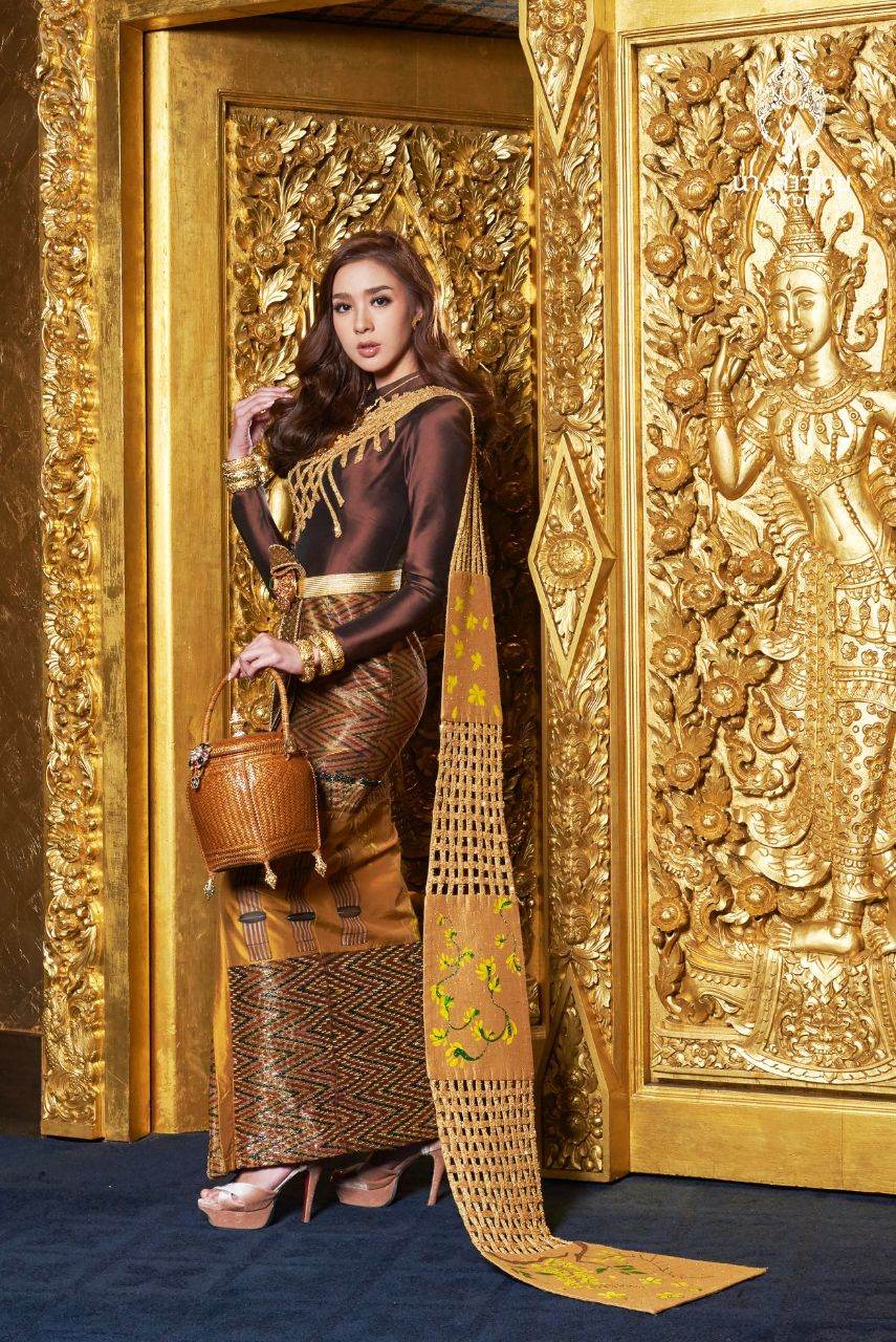 THAILAND 🇹🇭 | ชุดพื้นเมืองภาคอีสาน Northeastern traditional dress, นางสาวไทย - Miss Thailand 2019