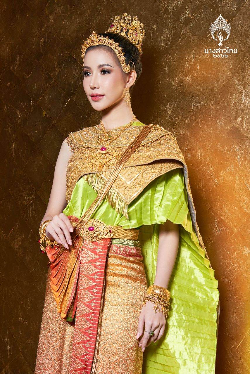 THAILAND 🇹🇭 | ชุดพื้นเมืองภาคกลาง Central region traditional dress, นางสาวไทย - Miss Thailand 2019
