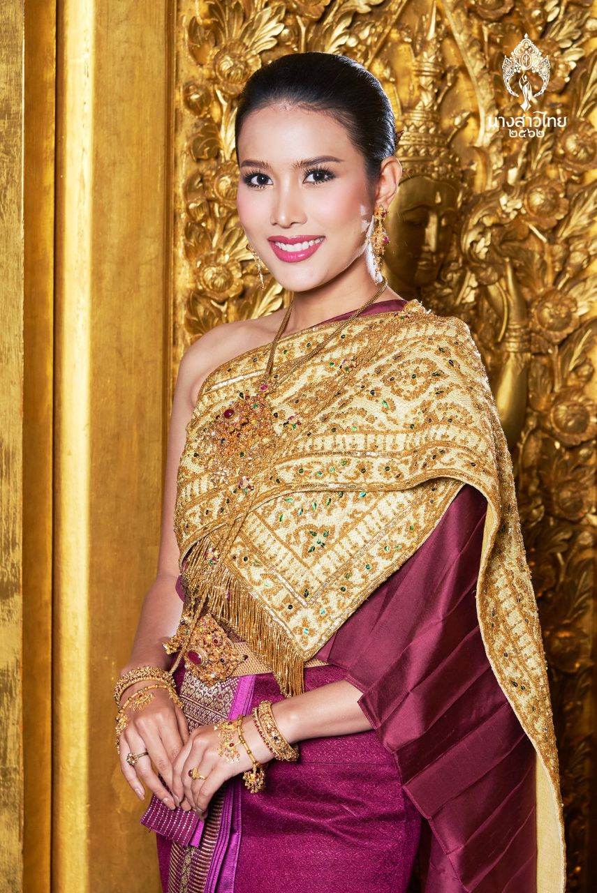 THAILAND 🇹🇭 | ชุดพื้นเมืองภาคกลาง Central region traditional dress, นางสาวไทย - Miss Thailand 2019