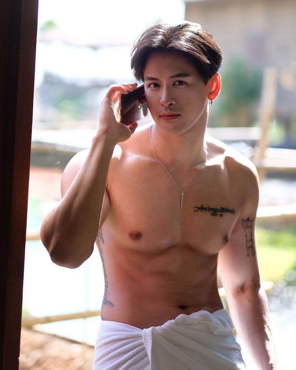 "ฟิล์ม จิรายุ" เน้นๆ
