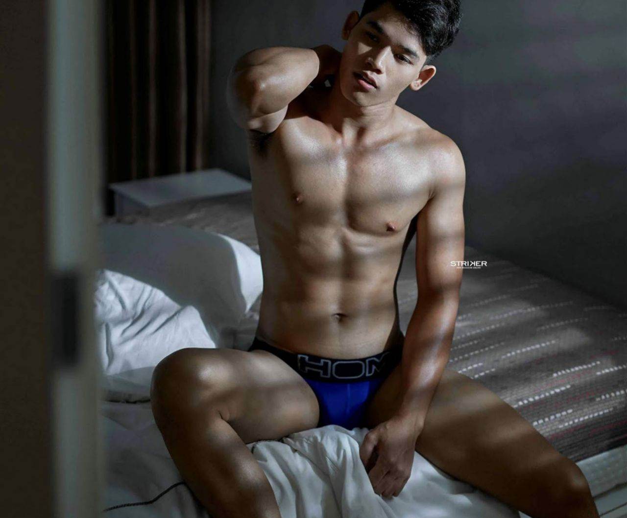 ทำไมชอบทำให้เราขาสั่นอยู่เรื่อยเลย