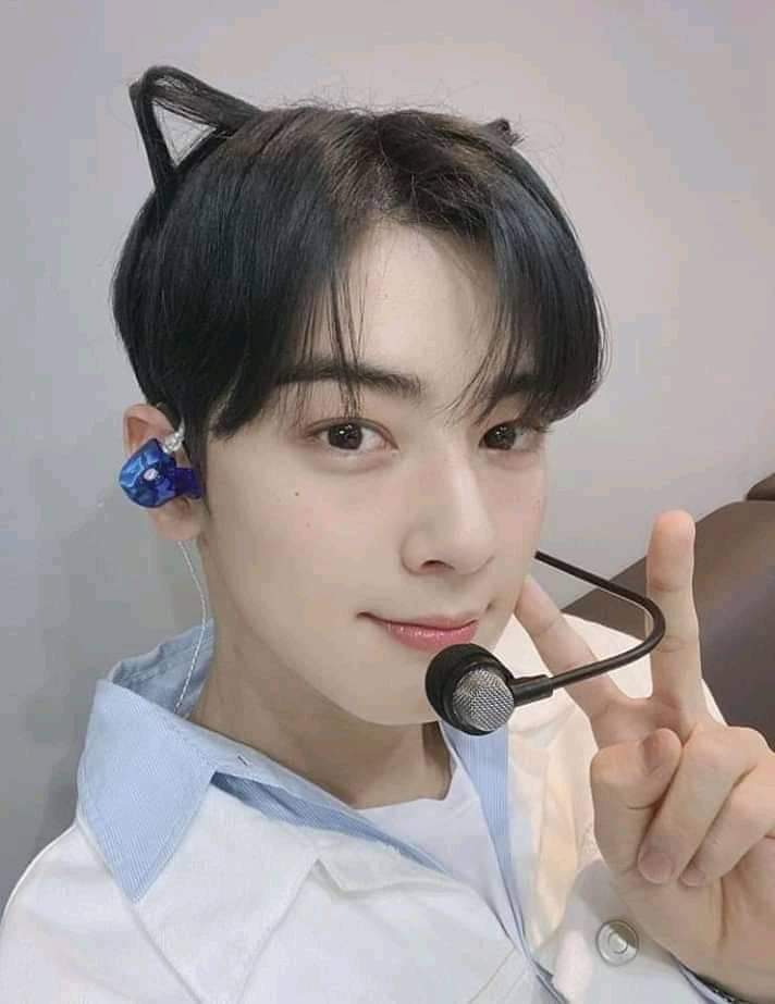 คนน่ารัก อยู่เฉยๆเขาก็รัก