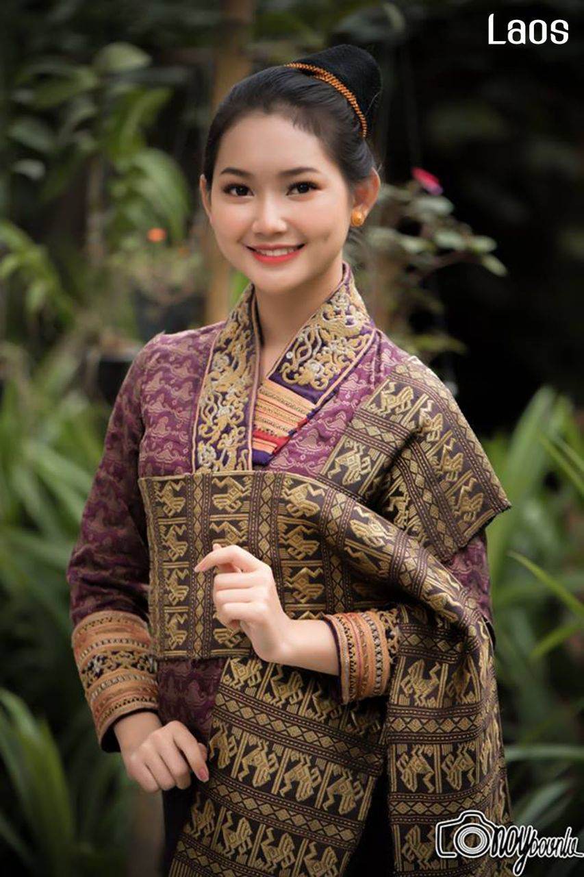 Laos 🇱🇦 | Laos traditional dress. ຊຸດ​ລາວ - ການແຕ່ງກາຍຂອງແມ່ຍິງລາວ