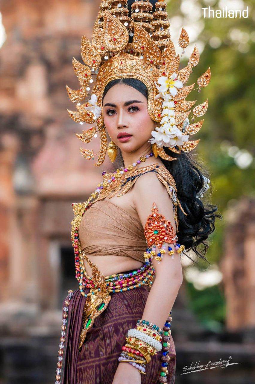 THAILAND ðđð | Thai Apsara - Thai Apsorn, āļāļēāļāļāļąāļāļŠāļĢ(āļāļąāļāļŠāļĢāļē) āļ āļāļĢāļēāļŠāļēāļāļĻāļĩāļāļĢāļ āļđāļĄāļī