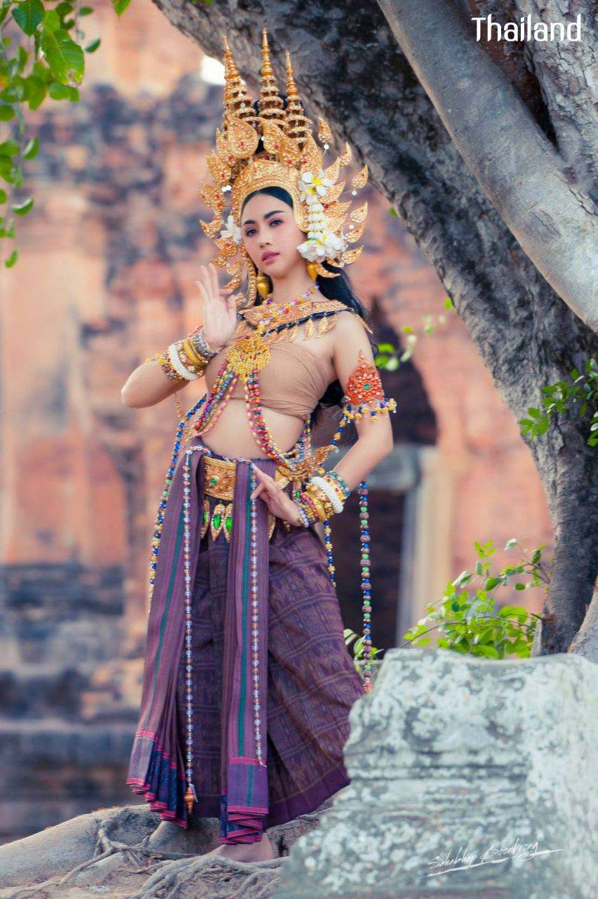 THAILAND ðđð | Thai Apsara - Thai Apsorn, āļāļēāļāļāļąāļāļŠāļĢ(āļāļąāļāļŠāļĢāļē) āļ āļāļĢāļēāļŠāļēāļāļĻāļĩāļāļĢāļ āļđāļĄāļī