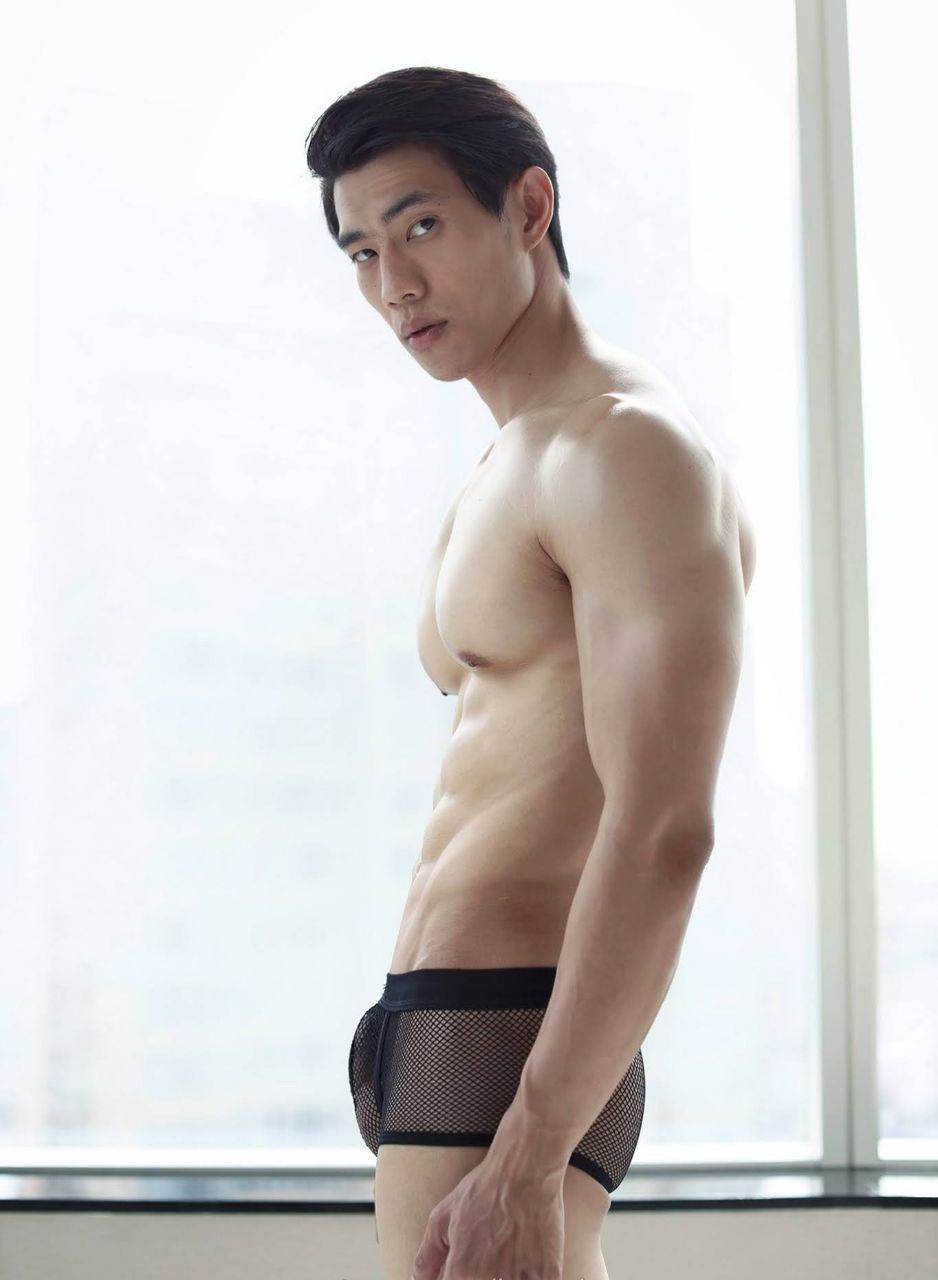 ชอบม๊าๆส่วนสัดอวบอัดแบบนี้ถามหน่อยดิพี่..ชอบมะๆ