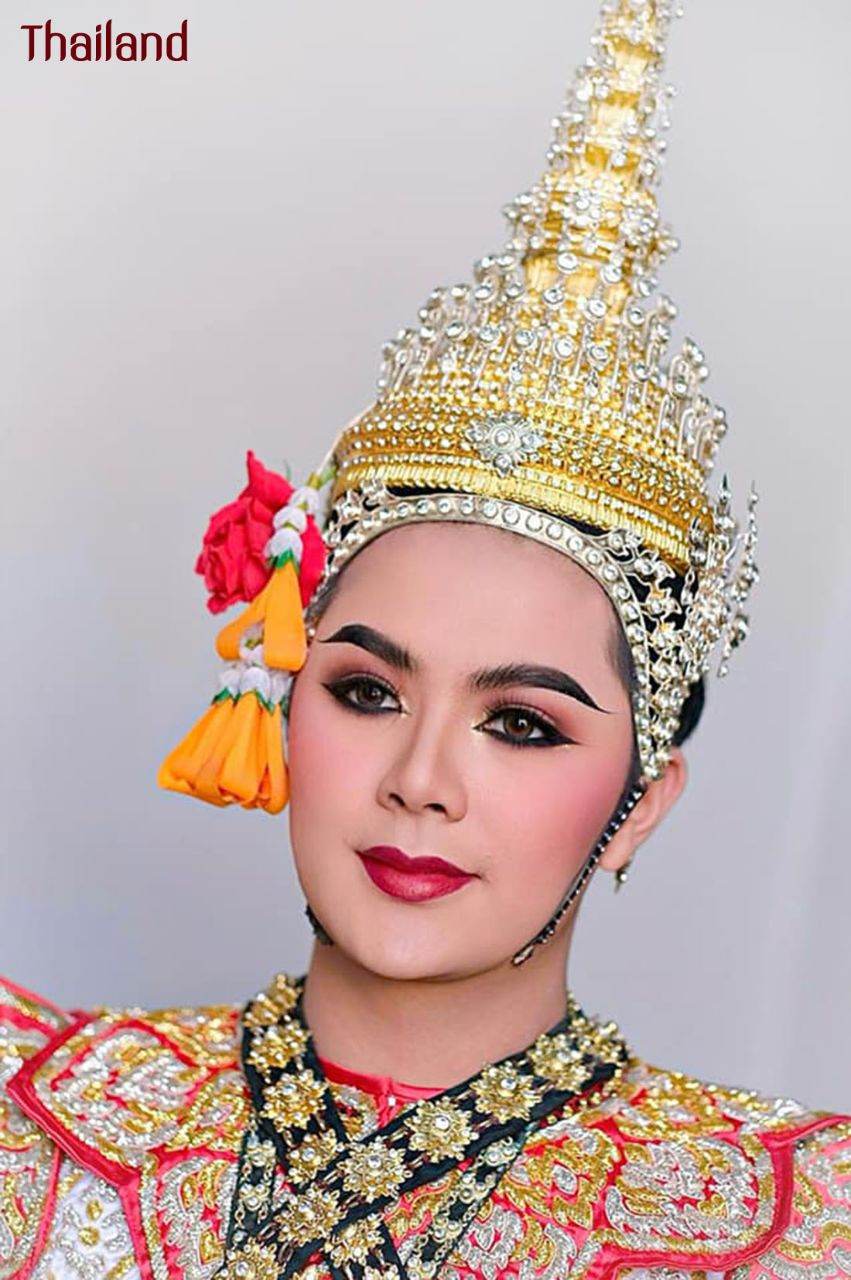 THAILAND 🇹🇭 | The Makeup of Thai Khon performance