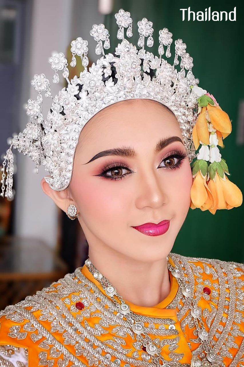 THAILAND 🇹🇭 | The Makeup of Thai Khon performance