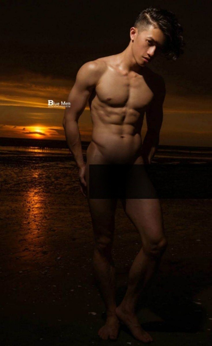 หนุ่มหล่อขึ้นปก 936.2