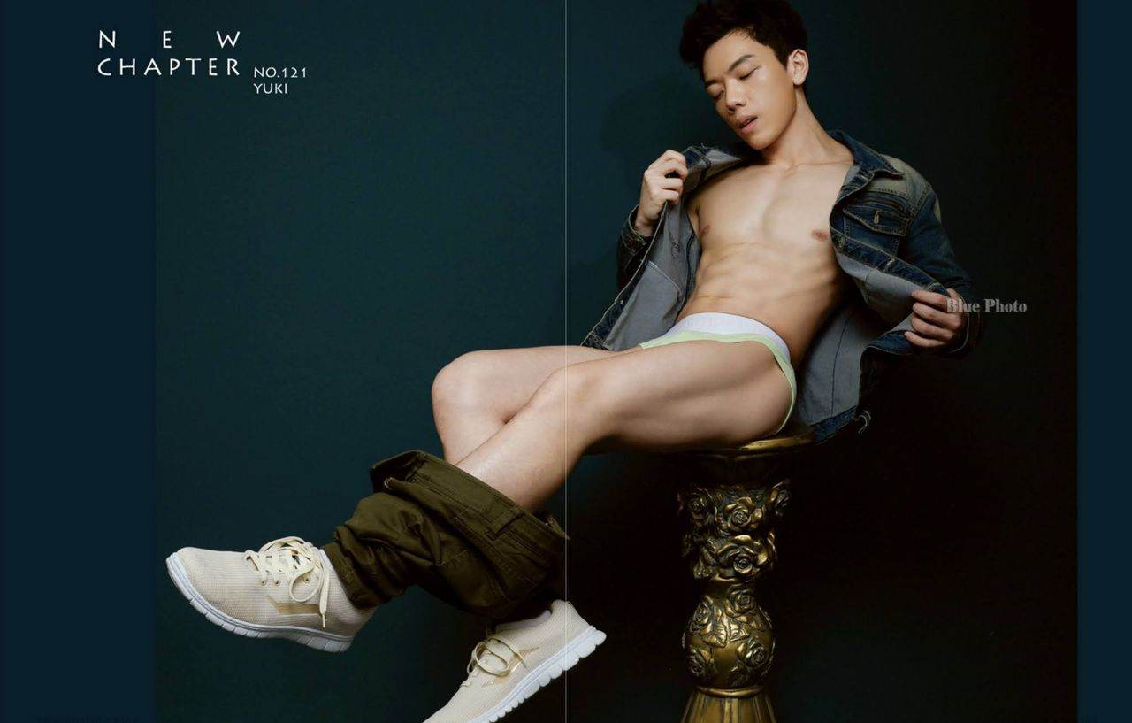 หนุ่มหล่อขึ้นปก 939.3