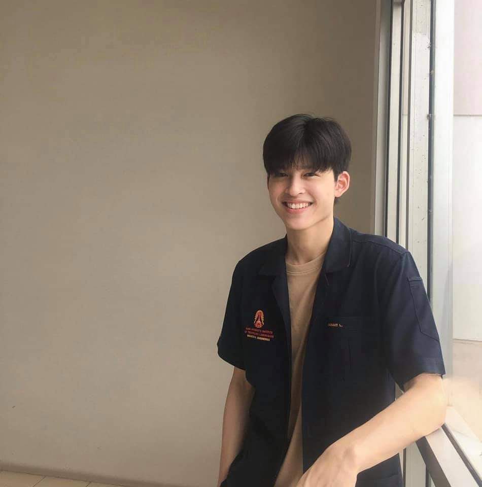 หนุ่มหล่อดีต่อใจ