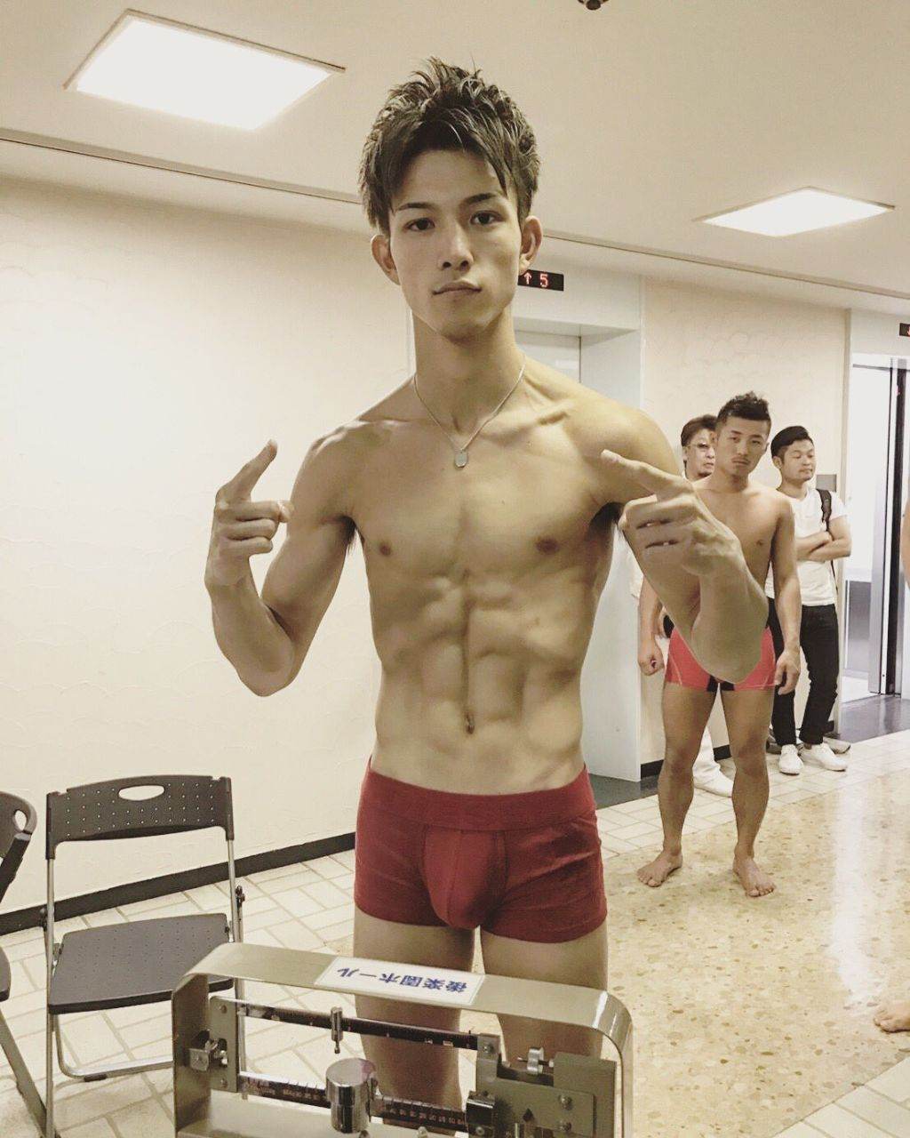ดีต่อใจ#1716นักมวยชั่งน้ำหนัก