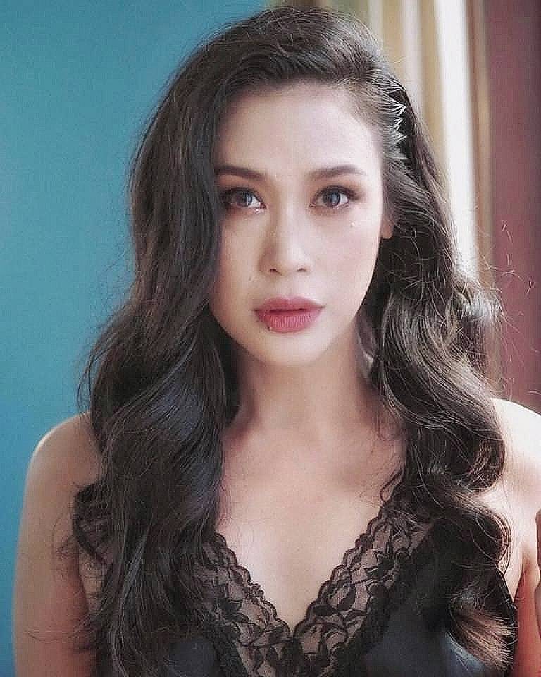 ทราย เจริญปุระ เรื่อง แม่ค้า