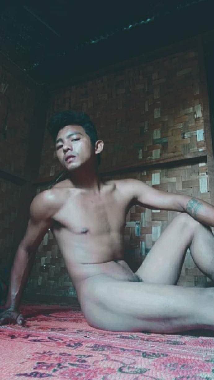 ดีต่อใจ#1732แอบส่อง..หนุ่มพม่าผู้ใช้แรงงาน