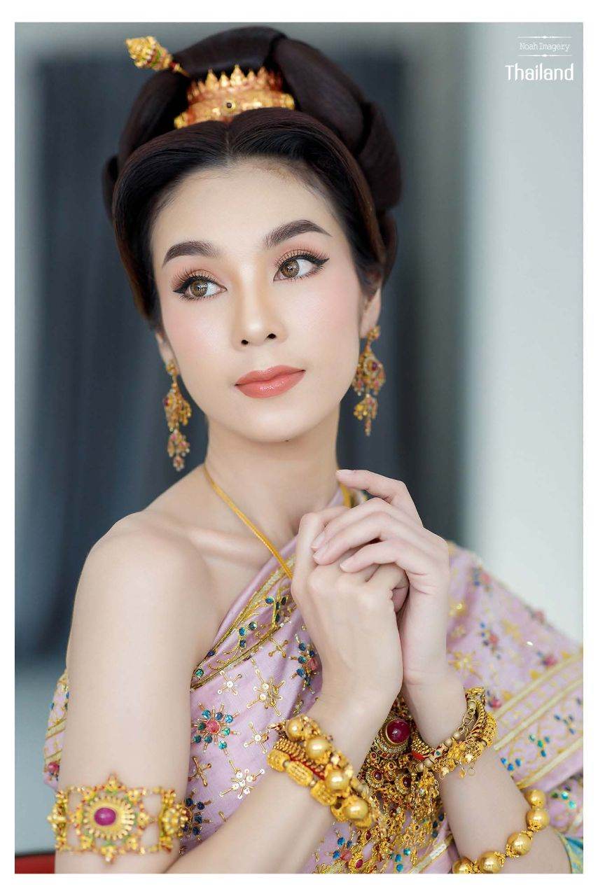 THAILAND 🇹🇭 | Thai wedding dress, ชุดไทยวิวาห์ by Siri ชุดไทย เจ้าสาว ครบวงจร