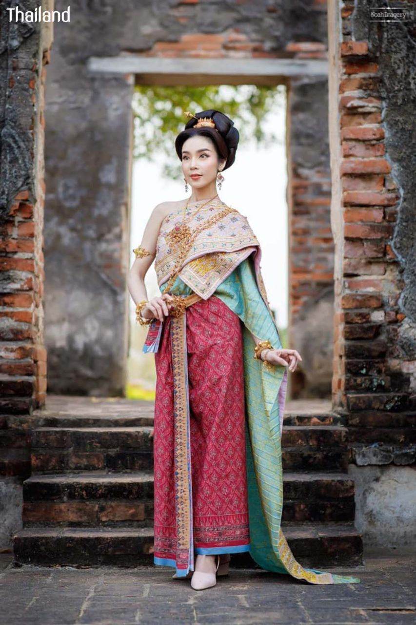 THAILAND 🇹🇭 | Thai wedding dress, ชุดไทยวิวาห์ by Siri ชุดไทย เจ้าสาว ครบวงจร