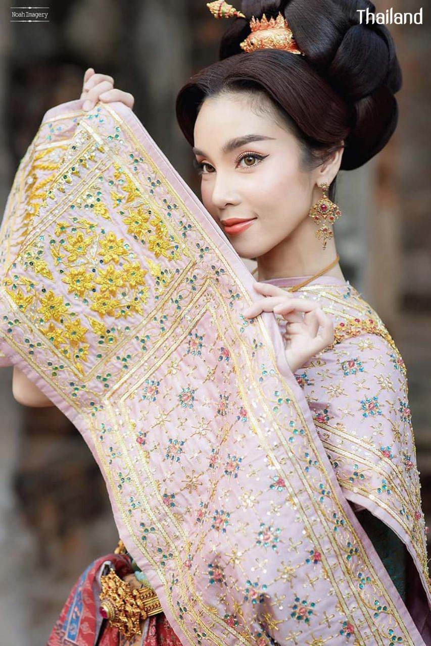 THAILAND 🇹🇭 | Thai wedding dress, ชุดไทยวิวาห์ by Siri ชุดไทย เจ้าสาว ครบวงจร