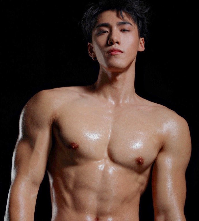 ใหญ่แหละดูออก