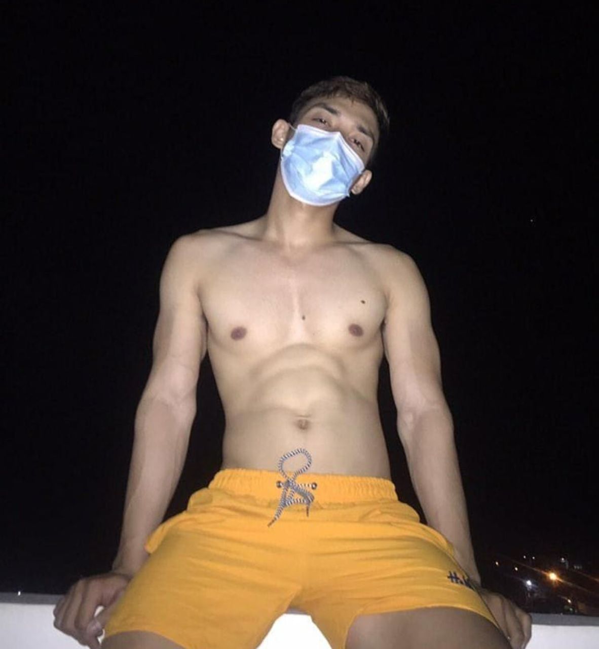 ดีต่อใจ#1754..ปี2564หน้ากากอนามัยครองเมือง