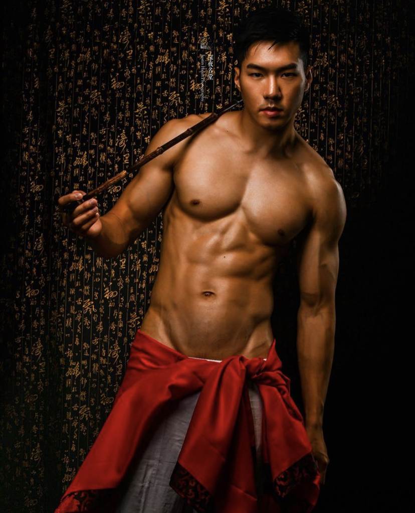 ซินเจียยู่อี่ซินนี้ฮวดใช้