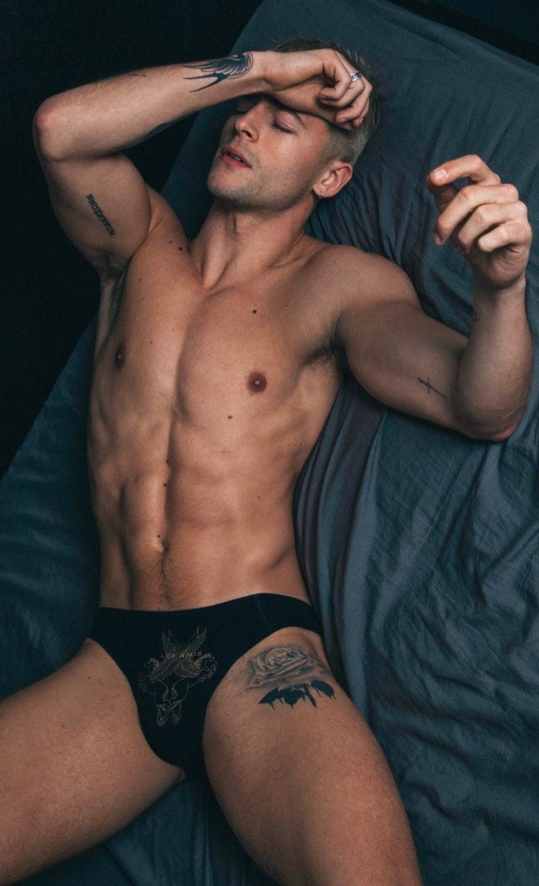 LINE OpenChat : Underwear For Men