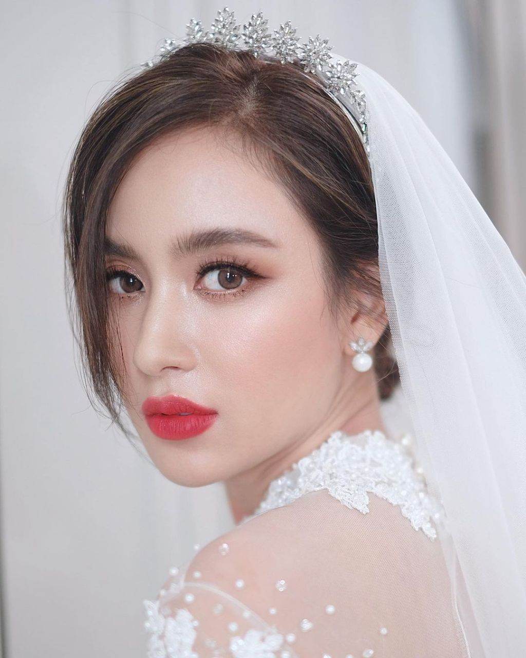 เบนซ์ ปุณยาพร เรื่อง เพลงรักทะเลใต้