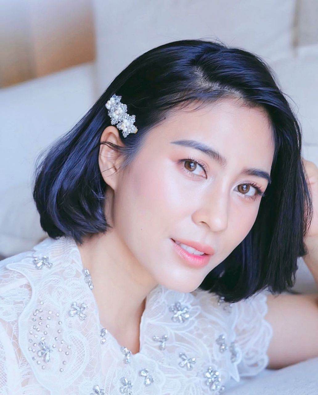 จุ๋ย วรัทยา เรื่อง รักติดลบ